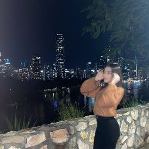 Meet your Posher, Fatema